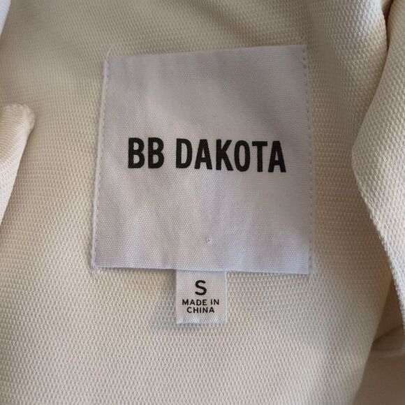 For Kitty Rescue! BB Dakota I Spy Off-White Trench Coat - Picture 10 of 16